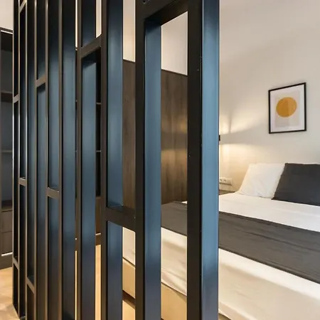 Voda Luxury #302 - Acropolis View Rooftop Apartment *